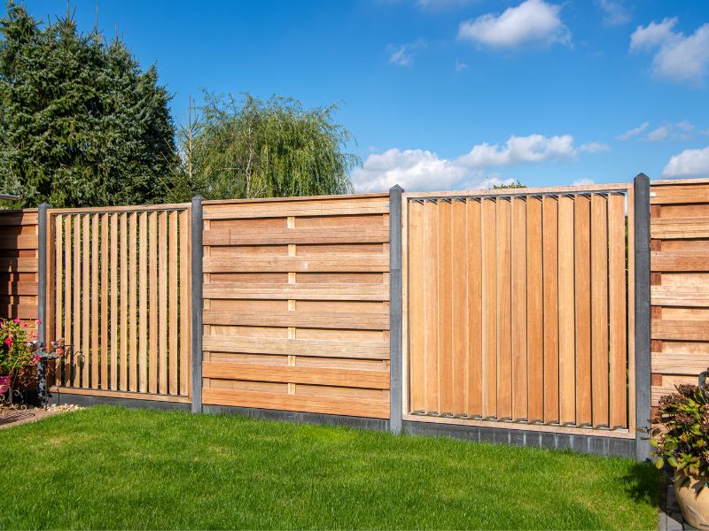 flex fence met hardhout