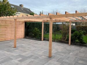 Pergola samenstellen