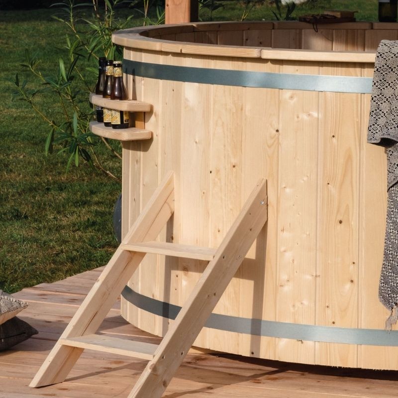 detailfoto houten hottub basic houtgestookt