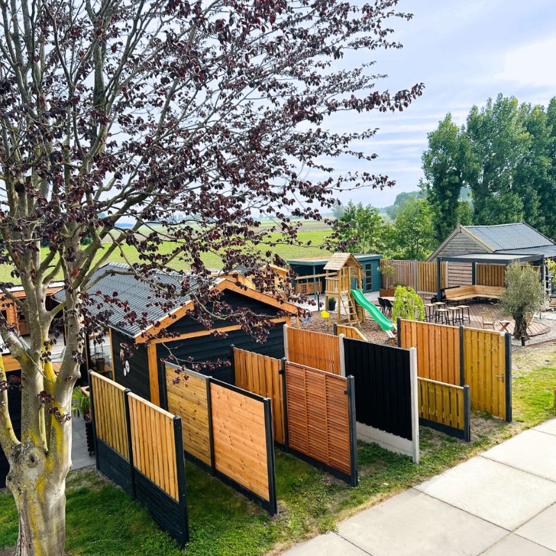 Showtuin Heerle (Roosendaal): De Tuinhoutspecialist - Barts Interieur en Buitenleven 2 showtuin barts interieur en buienleven