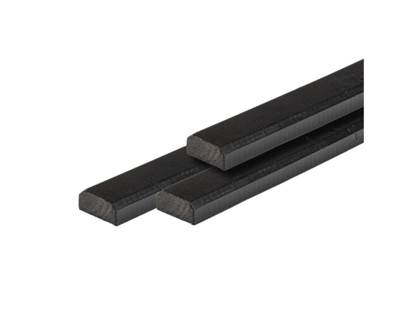 Zwarte-Afwerklat-voor-glaswanden